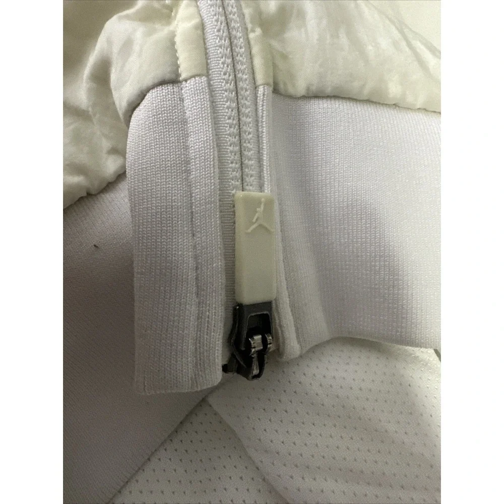 Air Jordan Men's Varsity Windbreaker Jacket Size‎ XL Off White RN# 56323